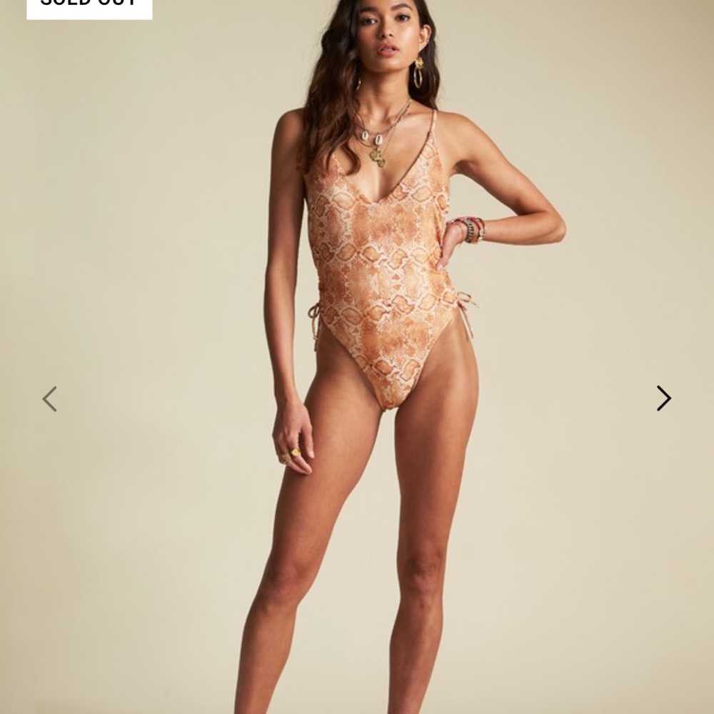 Billabong x sincerly Jules snake one piece swim size medium